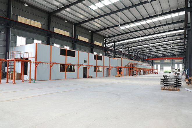 Mechanical sheet metal processing workshop