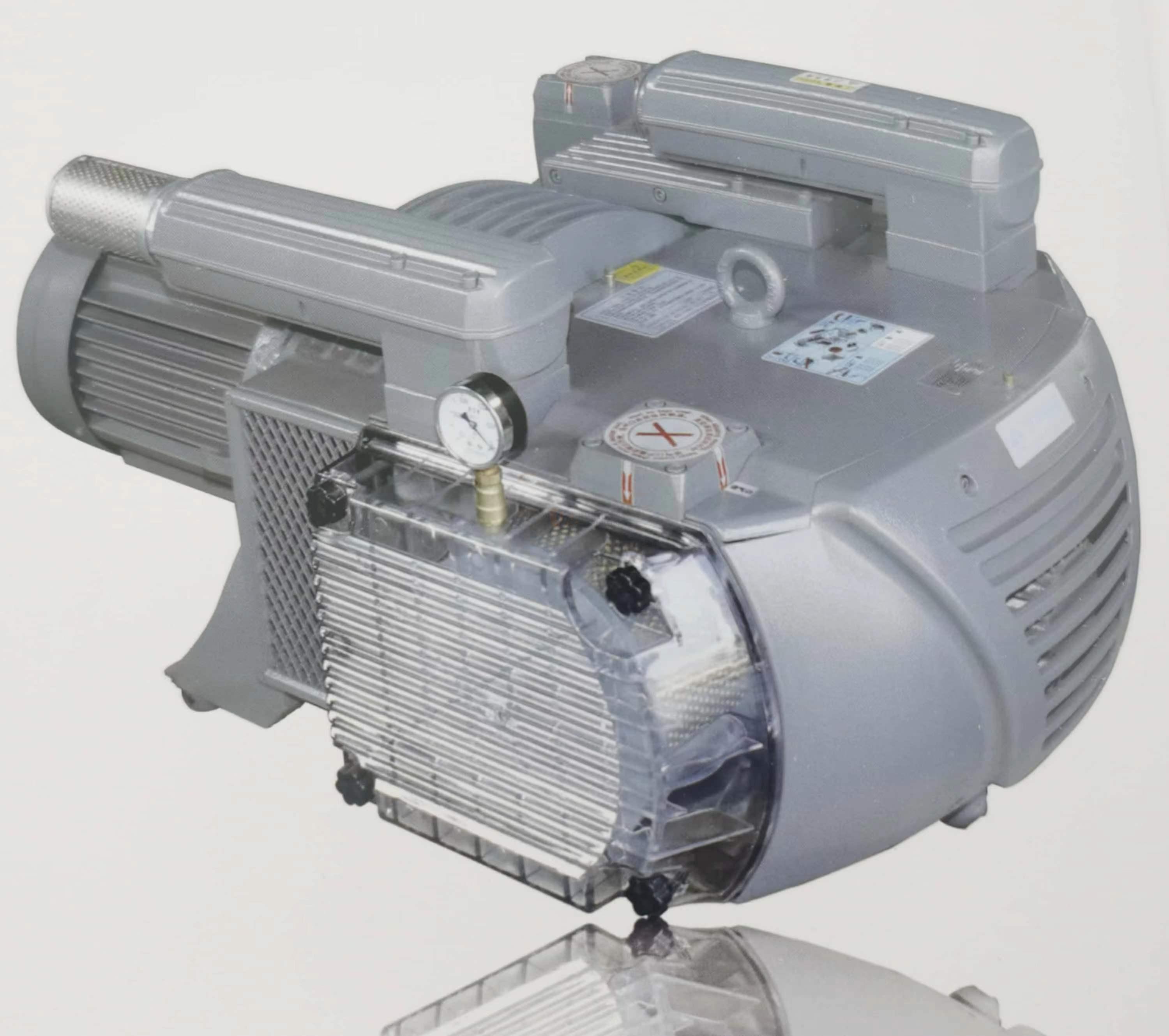 Self-lubricating vacuum pressure combined air pump (single pump)