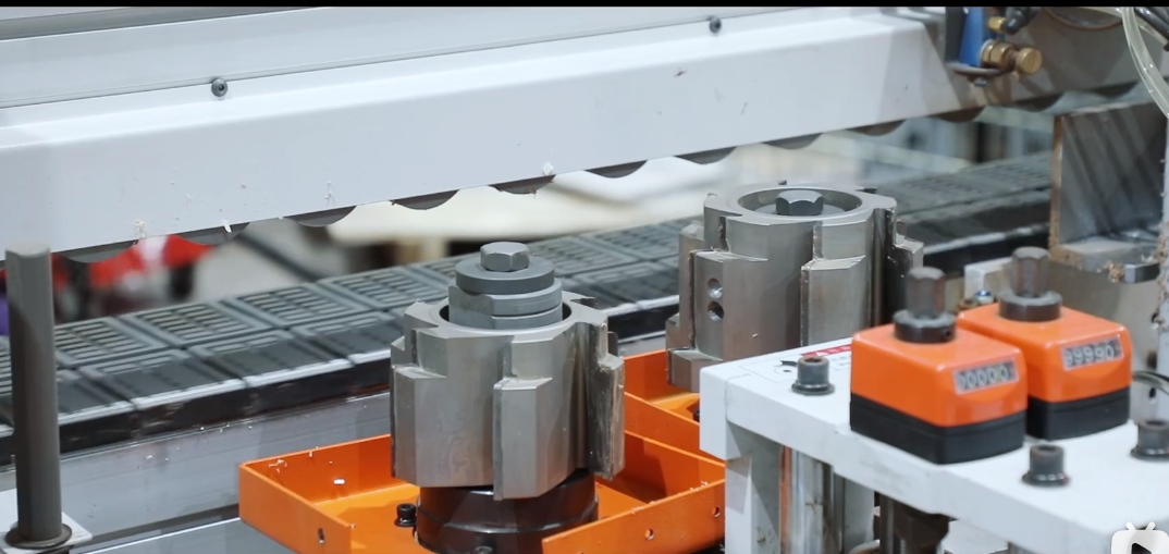 Parent-child door edge banding machine 1 (1